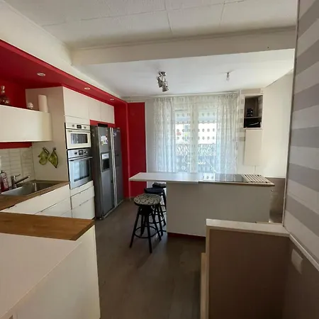 Holiday home Spacious Town House With Balcony Montagnac (Herault)