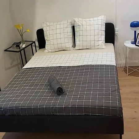 Holiday home Spacious Town House With Balcony *